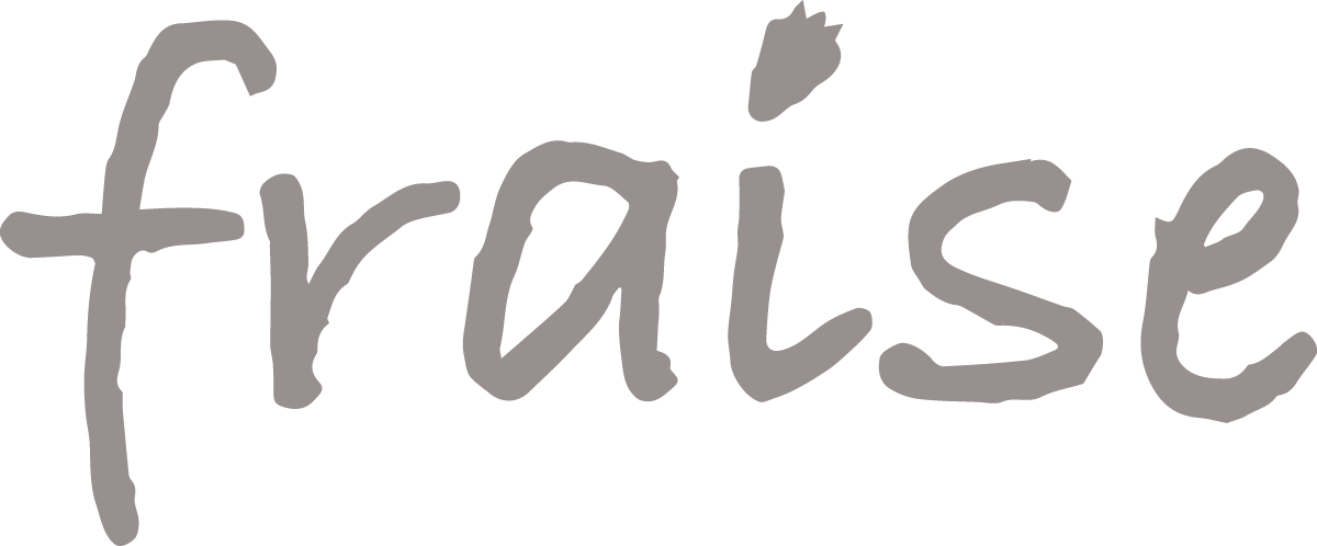 fraise | 三重県津市にある女性ふたりだけのマンツーマンサロン fraise (フレーズ)です。当店の特徴は髪と頭皮に優しいパーマ液やカラー剤を使っていること。 落ち着ける半個室の区切られた空間で気分転換になるような場所をご提供しております。 fraise | 三重県津市にある女性ふたりだけのマンツーマンサロン fraise (フレーズ)です。当店の特徴は髪と頭皮に優しいパーマ液やカラー剤を使っていること。 落ち着ける半個室の区切られた空間で気分転換になるような場所をご提供しております。